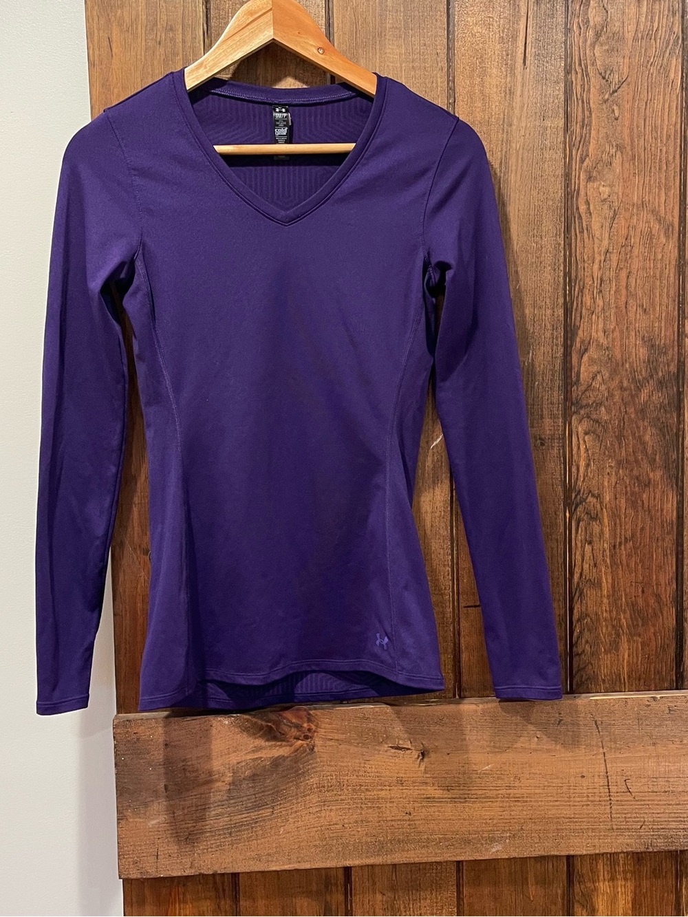 Under Armour Purple Cold Gear Fitted Long Sleeve Top Small Sporty Workout